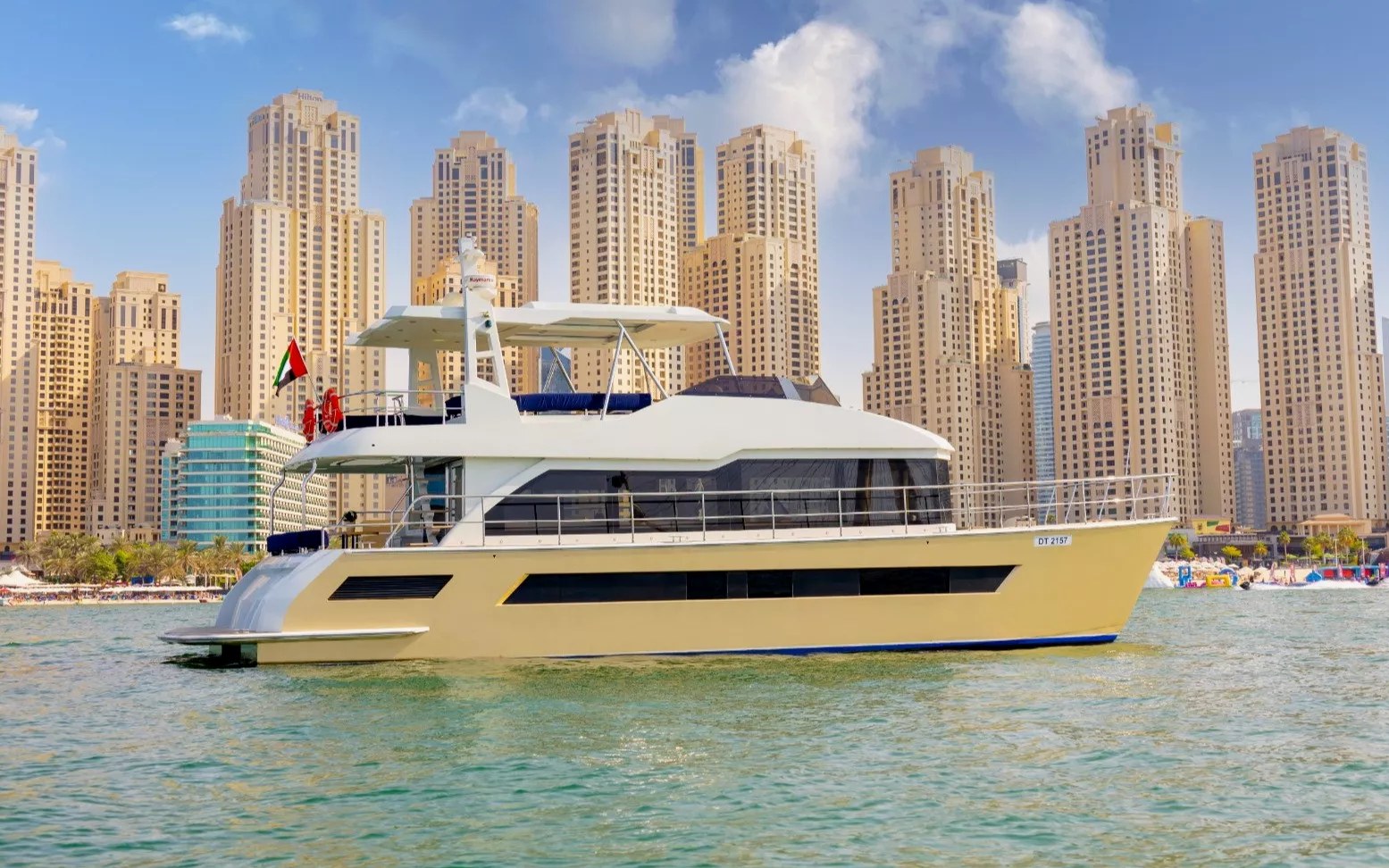 Yacht Sky Walker Explora